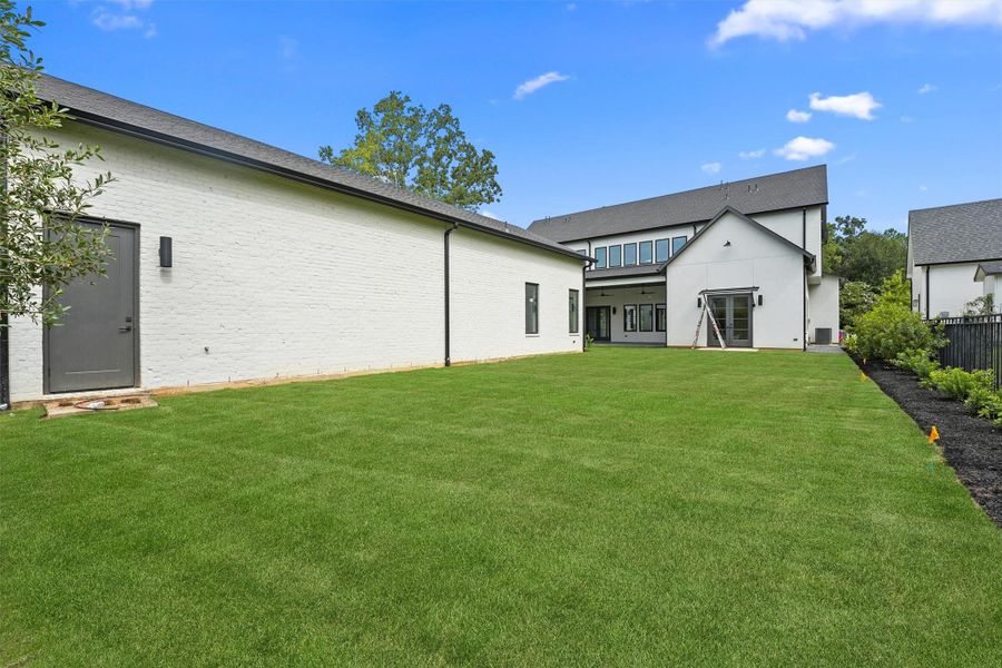 Front exterior of a new home in , Montgomery, TX, highlighting curb appeal (Image 22).