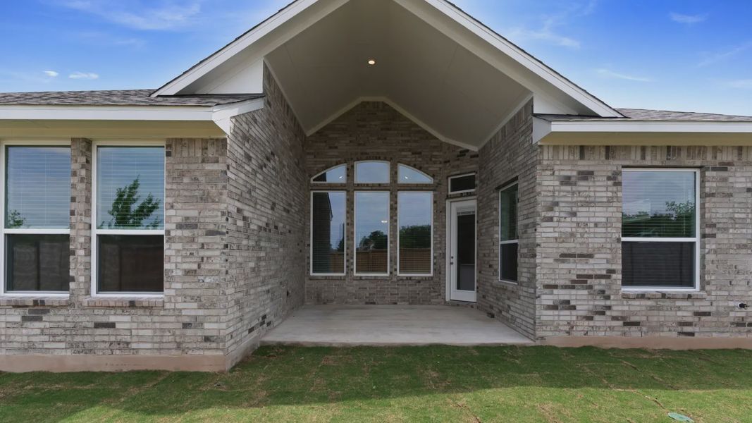 Representative exterior details of a home built from the Bryson by Chesmar Homes in Newhaven, Manor (Image 3).