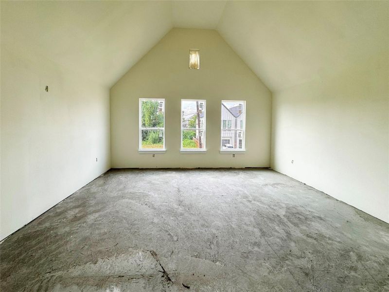 Spacious, unfurnished interior of a new home in , Houston (Image 8).