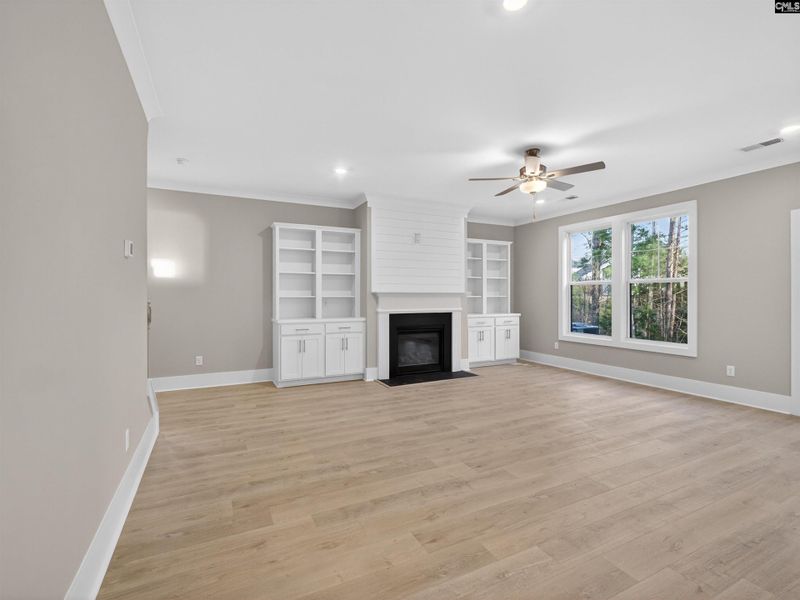 Spacious, unfurnished interior of a new home in Collins Cove, Chapin (Image 40).