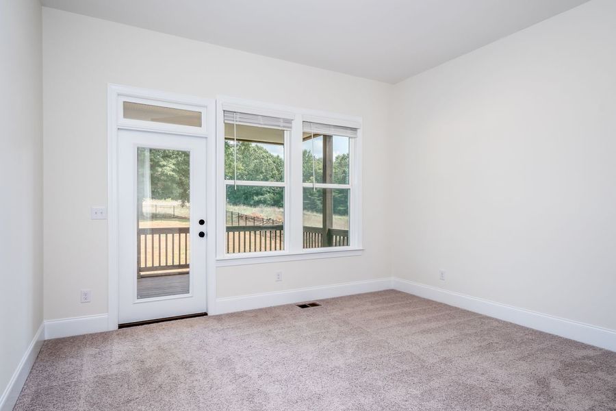 Representative unfurnished interior of a home built from the Harvard by Greybrook Homes in Harbor Watch, Statesville (Image 18).