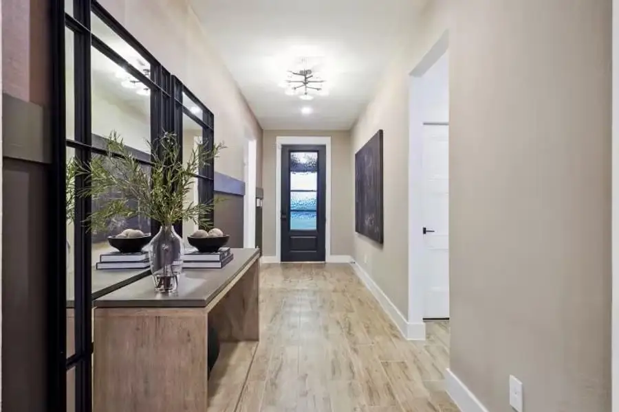 MODEL HOME images may NOT be consistent with the finished product.