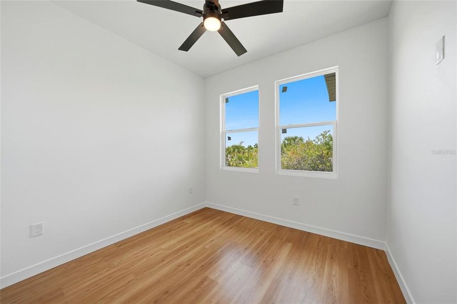 Spacious, unfurnished interior of a new home in , Port Charlotte (Image 46).