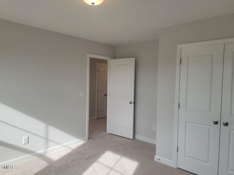 Spacious, unfurnished interior of a new home in Tobacco Road, Angier (Image 89). Spacious, unfurnished interior of a new home in Tobacco Road, Angier (Image 89).