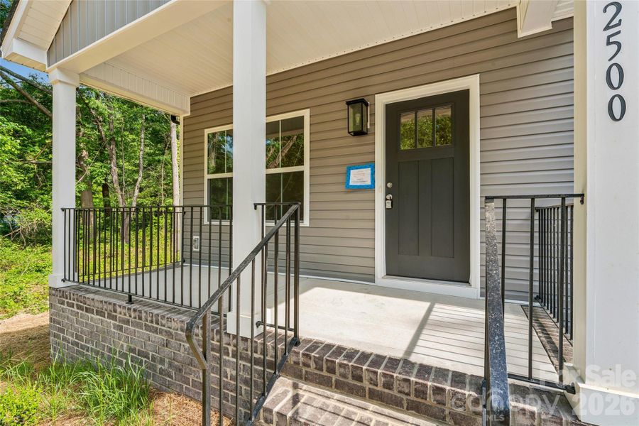 Exterior details and patio area of a home in , Gastonia (Image 13).