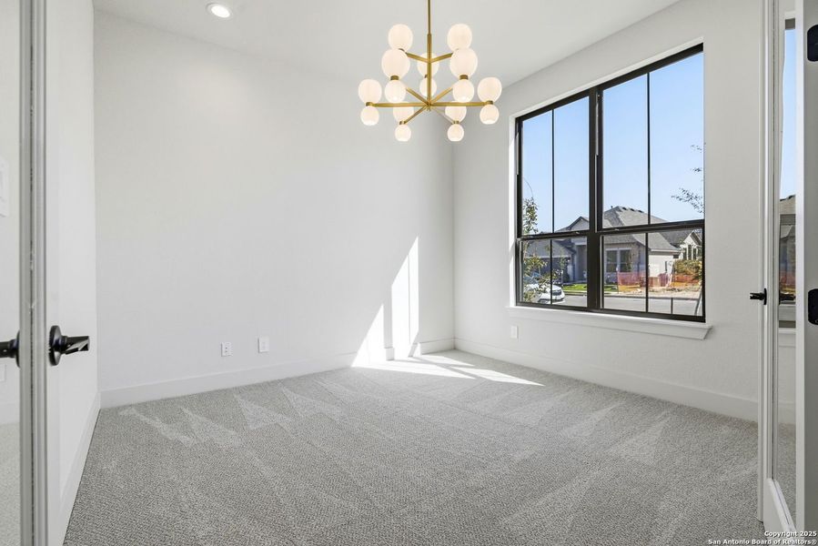 Spacious, unfurnished interior of a new home in Ventana - 60', Bulverde (Image 20).