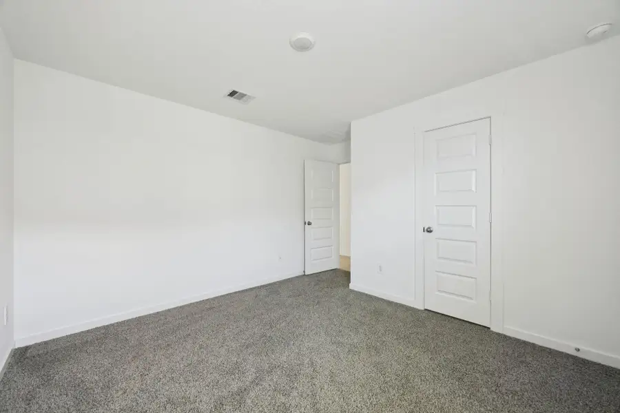 Spacious, unfurnished interior of a new home in , Fulshear (Image 16). Spacious, unfurnished interior of a new home in , Fulshear (Image 16).