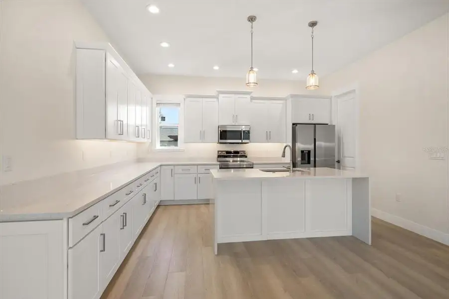 Furnished interior view inside a new home in , Largo (Image 12).