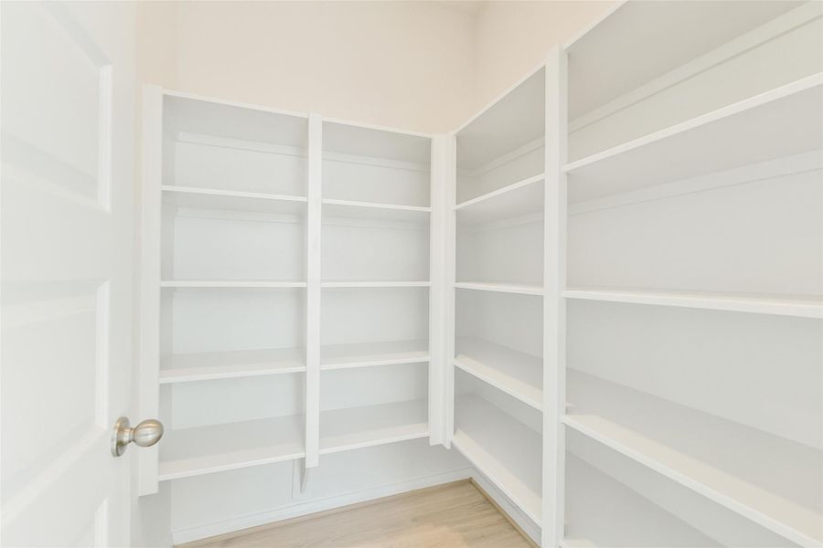 Spacious, unfurnished interior of a new home in Stone Creek Ranch, Hockley (Image 39).