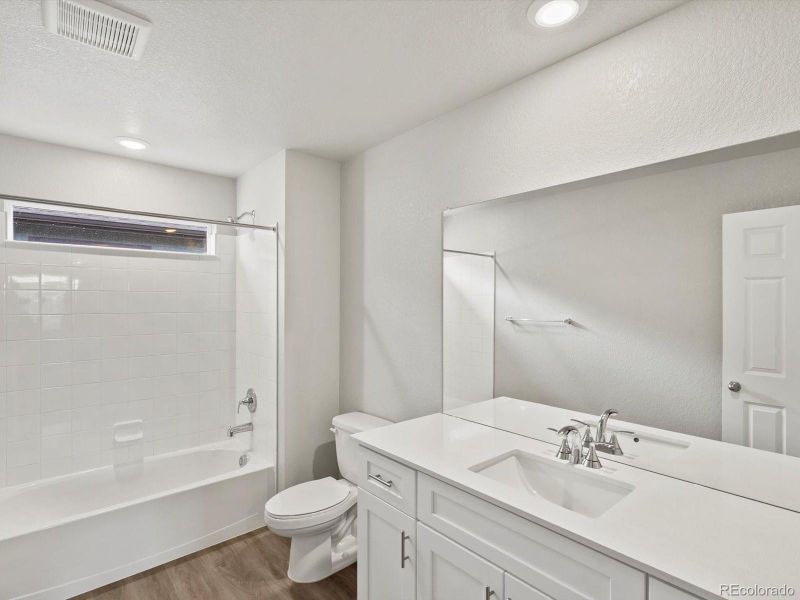 Furnished interior view inside a new home in Ridgeline Vista: The Flora Collection, Brighton (Image 3). Furnished interior view inside a new home in Ridgeline Vista: The Flora Collection, Brighton (Image 3).