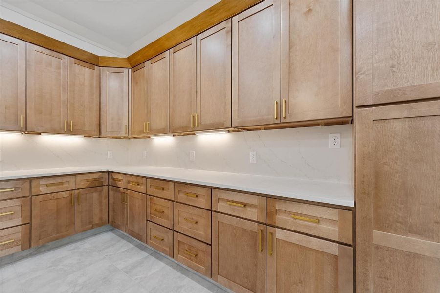 Image 8 of a home in . Image 8 of a home in .