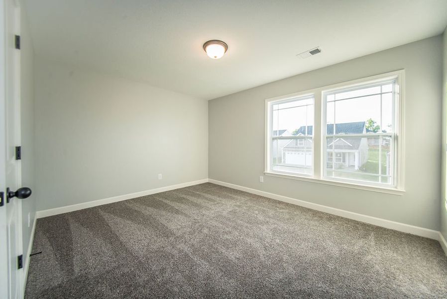 Representative unfurnished interior of a home built from the Heatherwood by Enchanted Homes in Ballentine Ridge, Lyman (Image 30).