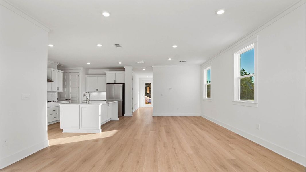 Spacious, unfurnished interior of a new home in Parkside, Santa Rosa Beach (Image 15). Spacious, unfurnished interior of a new home in Parkside, Santa Rosa Beach (Image 15).