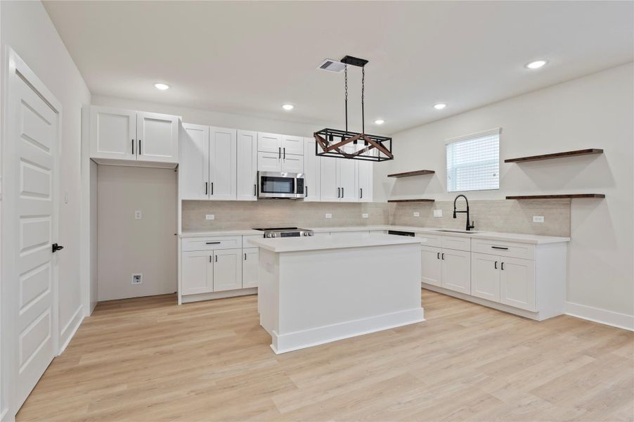Furnished interior view inside a new home in , Houston (Image 6).
