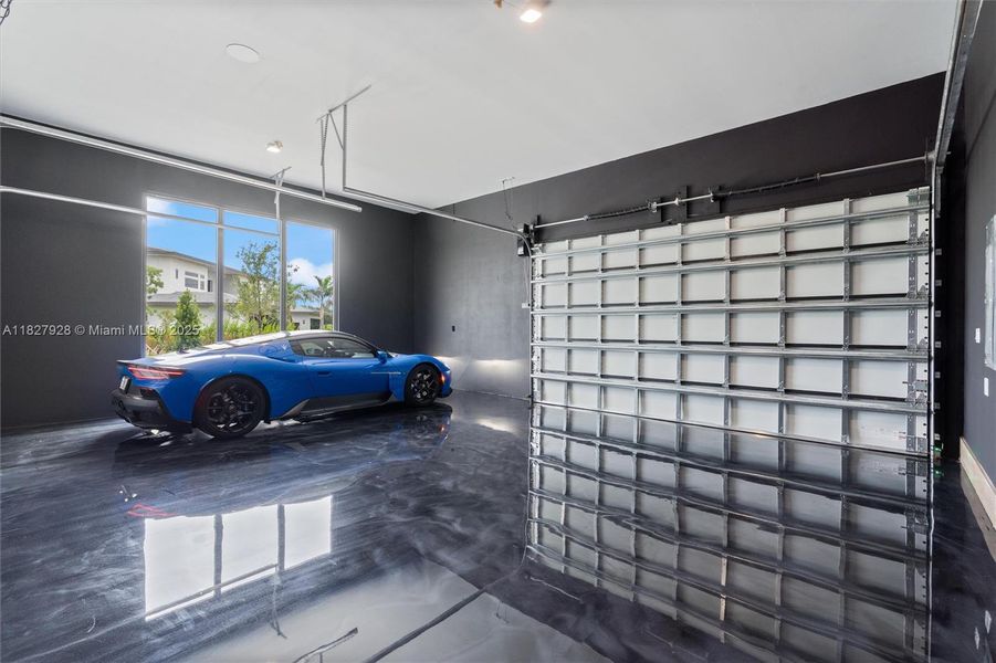 Furnished interior view inside a new home in , Davie (Image 78).