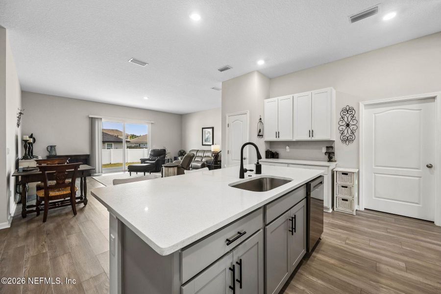 Furnished interior view inside a new home in , Yulee (Image 12). Furnished interior view inside a new home in , Yulee (Image 12).