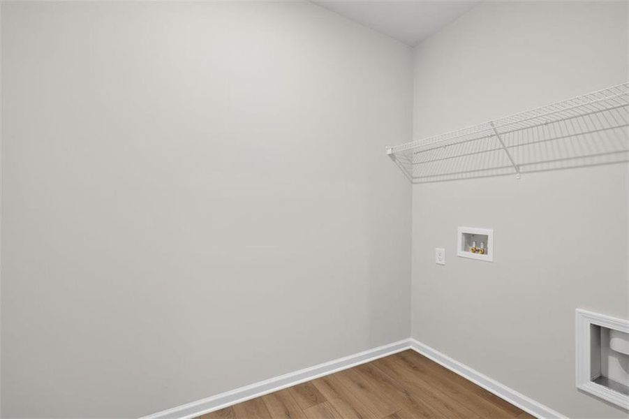 Spacious, unfurnished interior of a new home in Allen Manor, Hoschton (Image 34).