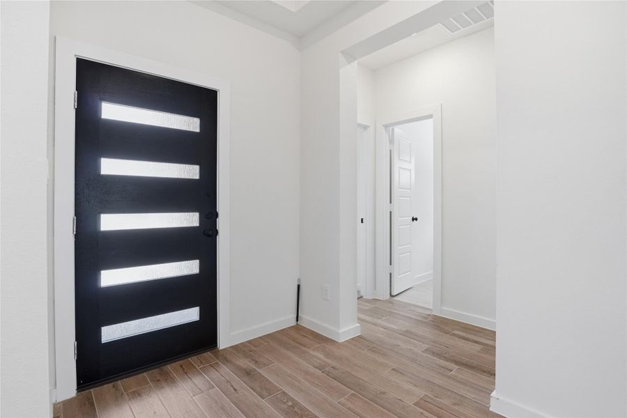 Spacious, unfurnished interior of a new home in , Alvin (Image 30). Spacious, unfurnished interior of a new home in , Alvin (Image 30).