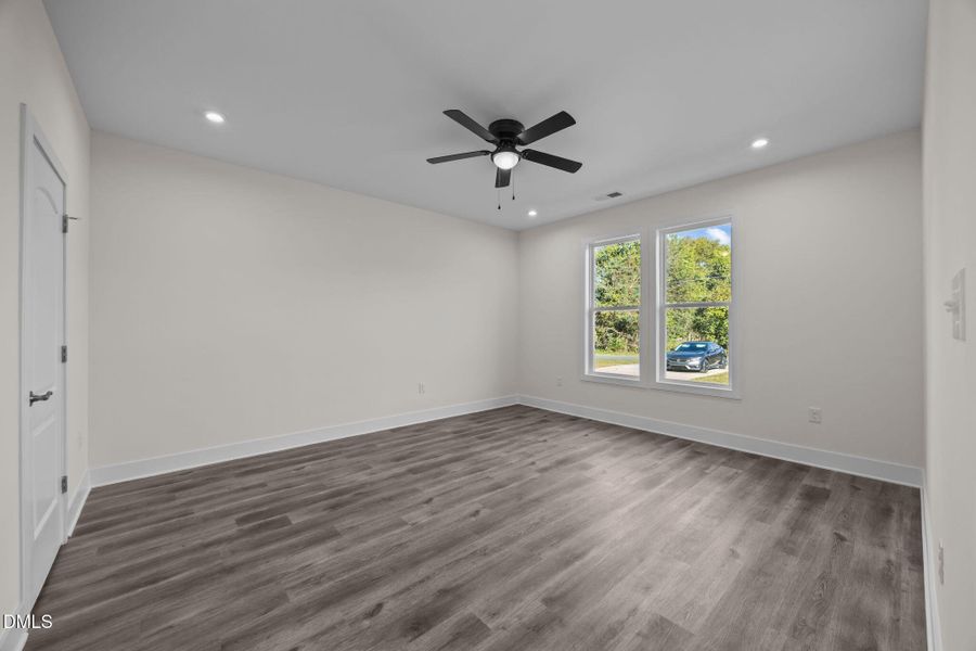 22-web-or-mls-IMG_7630 22-web-or-mls-IMG_7630