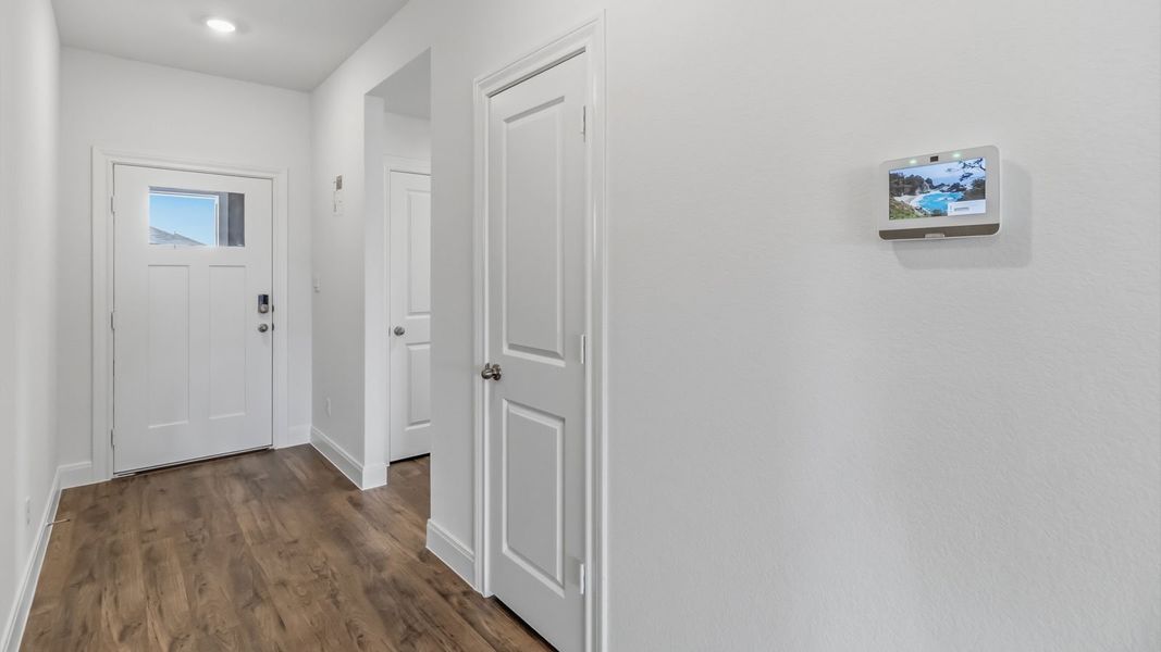 Spacious, unfurnished interior of a new home in Railhead, Cedar Creek (Image 11). Spacious, unfurnished interior of a new home in Railhead, Cedar Creek (Image 11).