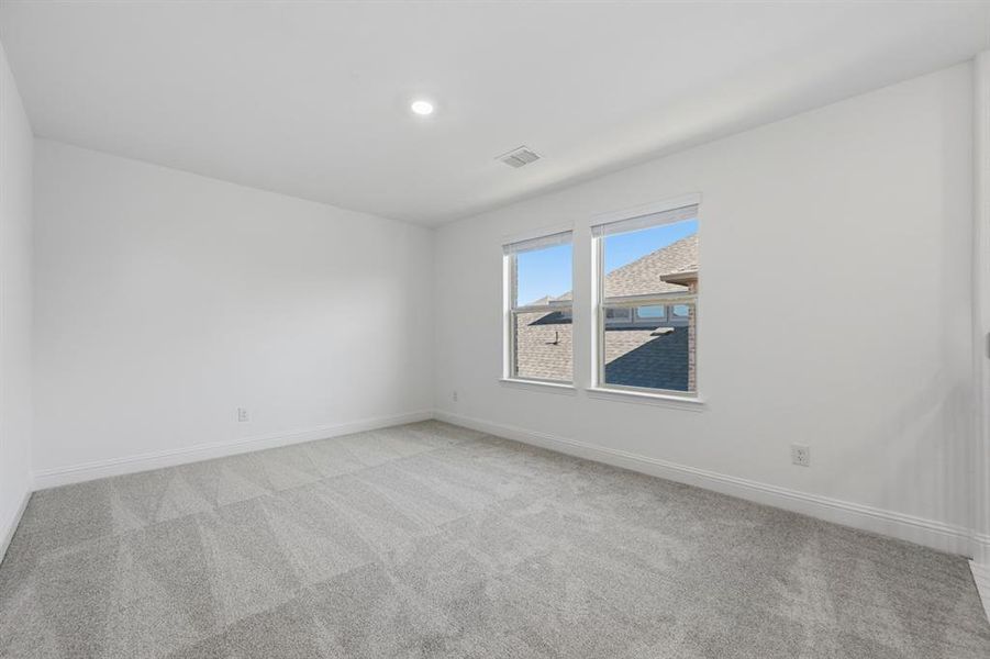 1600 Victory Terrace ~ Ready Now