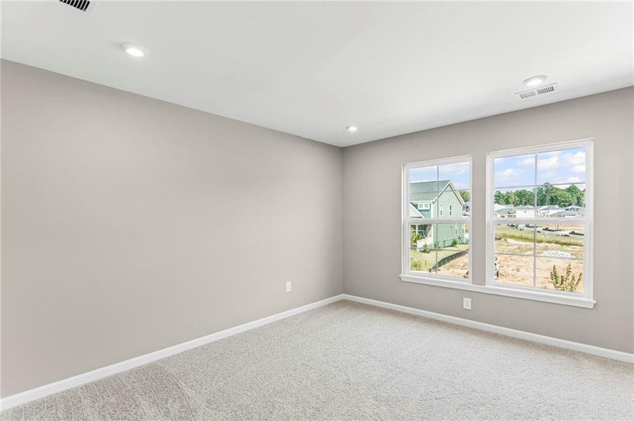 Spacious, unfurnished interior of a new home in Twin Lakes, Hoschton (Image 12). Spacious, unfurnished interior of a new home in Twin Lakes, Hoschton (Image 12).