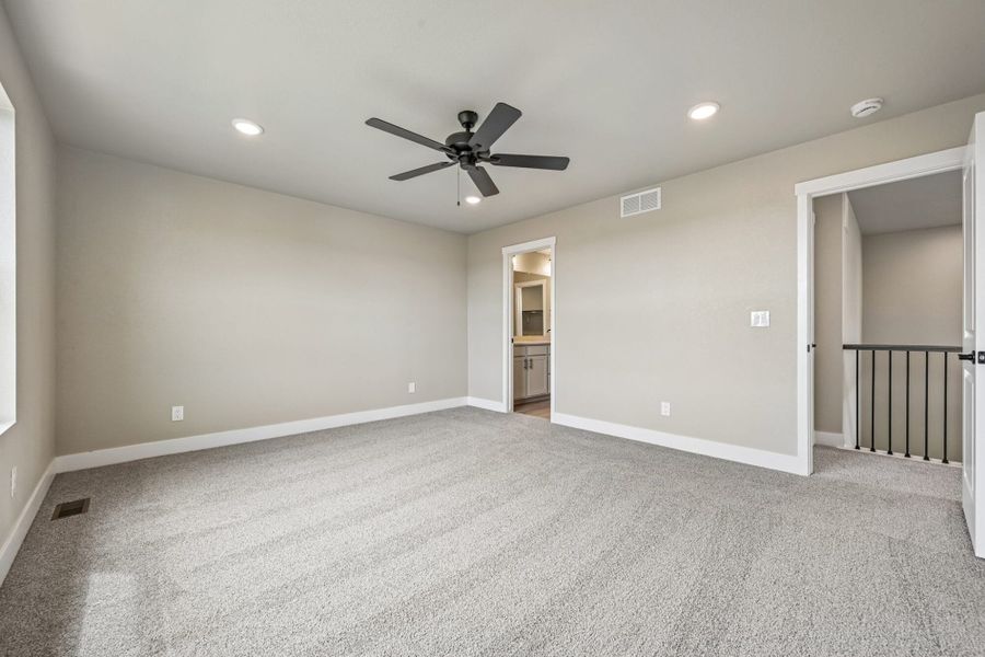 Spacious, unfurnished interior of a new home in The Glen, Colorado Springs (Image 46). Spacious, unfurnished interior of a new home in The Glen, Colorado Springs (Image 46).