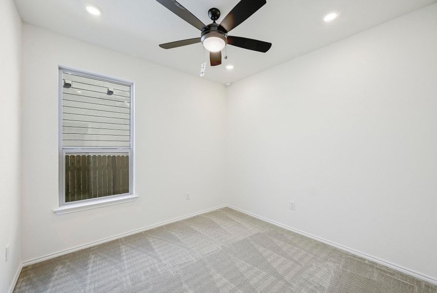 Spacious, unfurnished interior of a new home in Creekside at Estancia, Austin (Image 22).