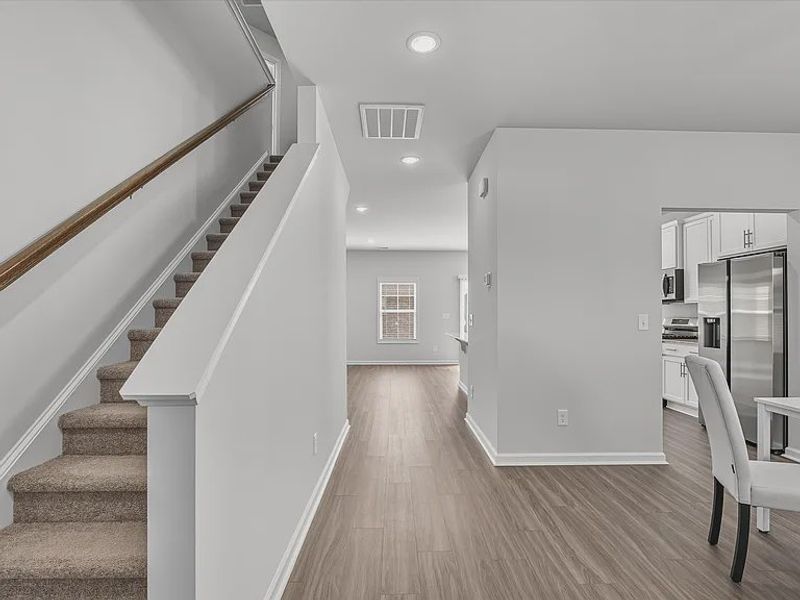 Spacious, unfurnished interior of a new home in Portrait Hills, Aiken (Image 13).