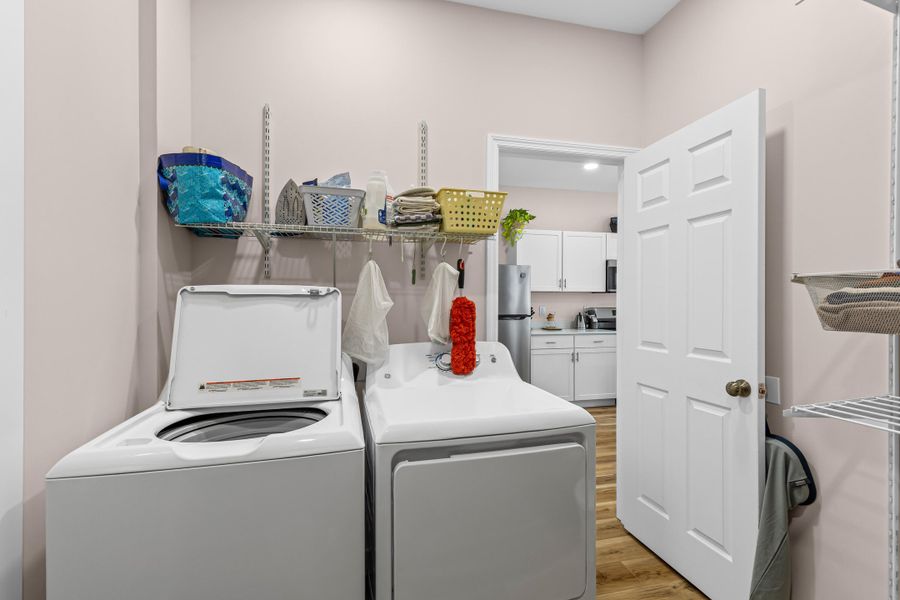 Furnished interior view inside a new home in , Hanahan (Image 8).