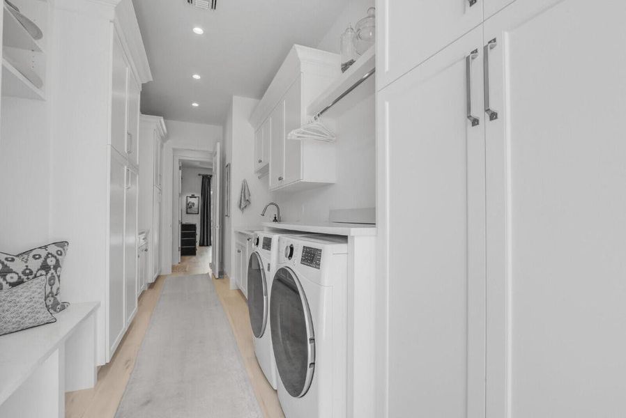 Laundry/Mudroom Laundry/Mudroom