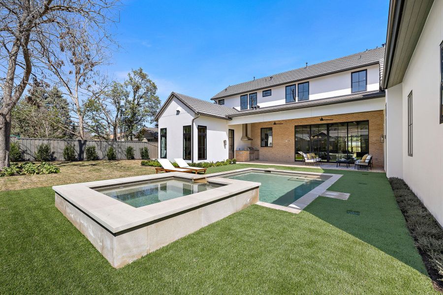 Exterior details and patio area of a home in , Austin (Image 21).