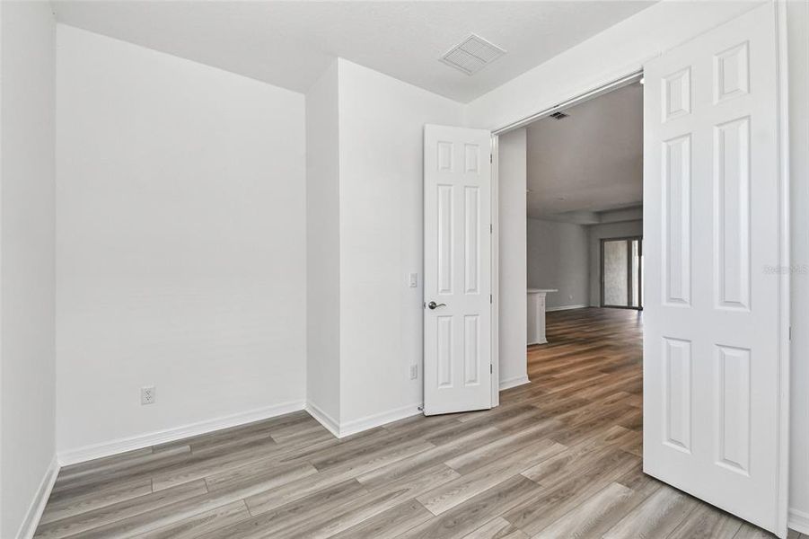 Spacious, unfurnished interior of a new home in Sweetwater at Lakewood Ranch, Lakewood Ranch (Image 23).