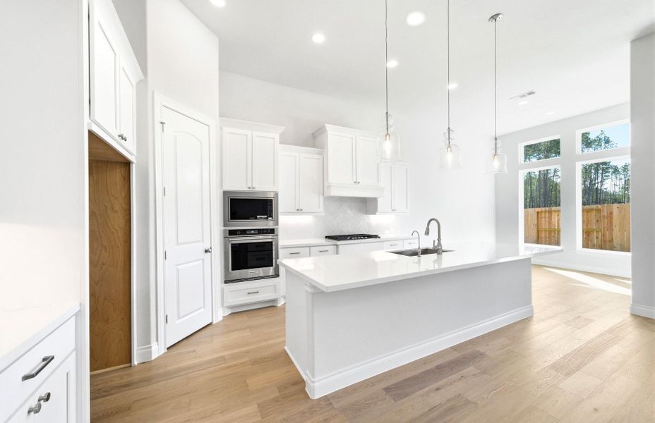 Furnished interior view inside a new home in The Highlands 55′, Porter (Image 10).