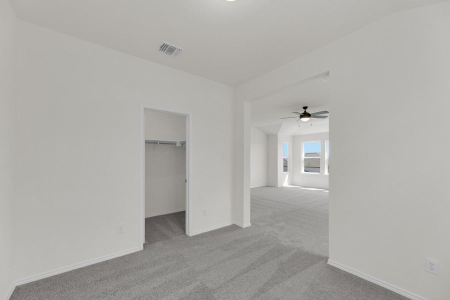 Spacious, unfurnished interior of a new home in Salerno - Classic Collection, Round Rock (Image 17). Spacious, unfurnished interior of a new home in Salerno - Classic Collection, Round Rock (Image 17).