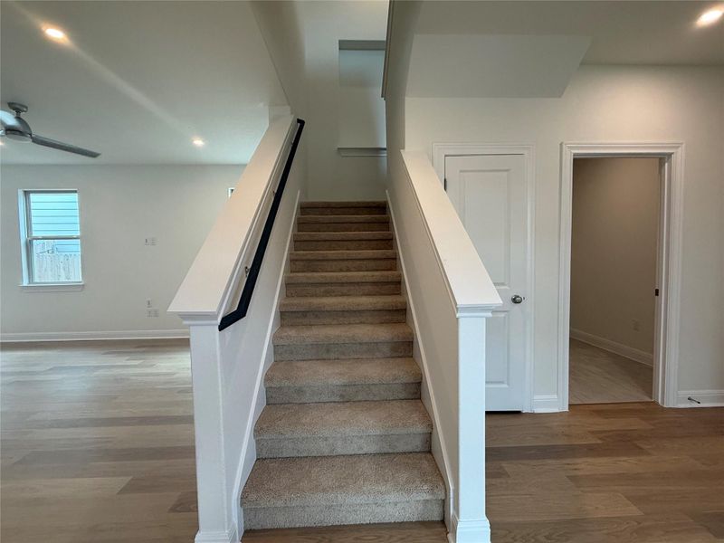 Spacious, unfurnished interior of a new home in Sage Hollow, Kyle (Image 20).
