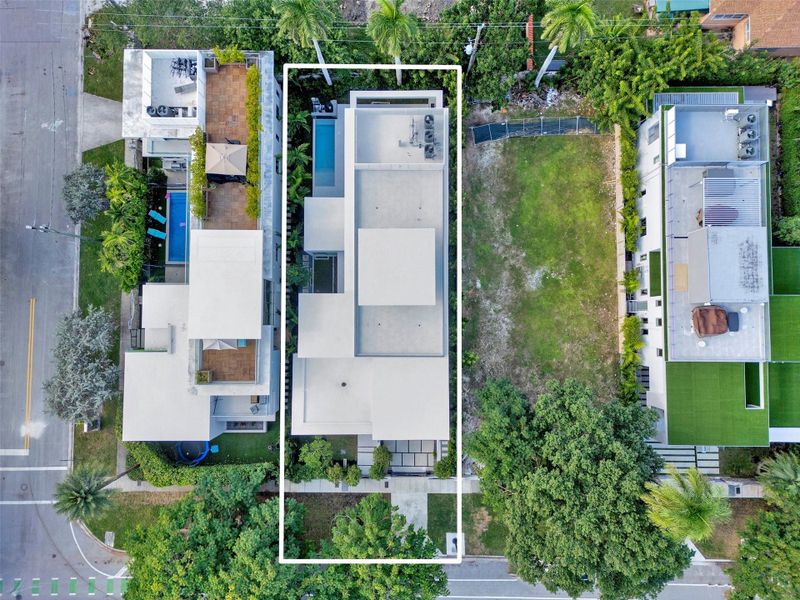 Front exterior of a new home in , Miami, FL, highlighting curb appeal (Image 25). Front exterior of a new home in , Miami, FL, highlighting curb appeal (Image 25).