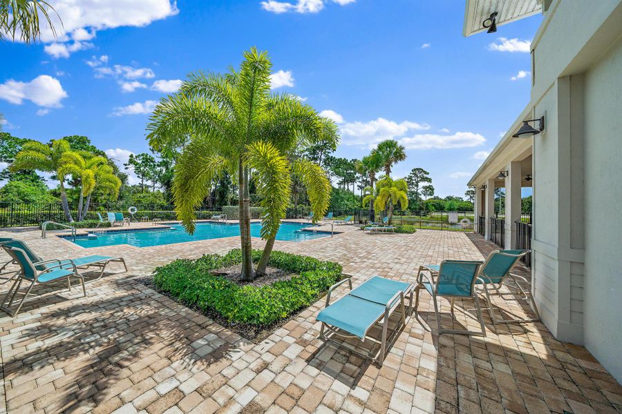 Exterior details and patio area of a home in Banyan Bay, Stuart (Image 36).