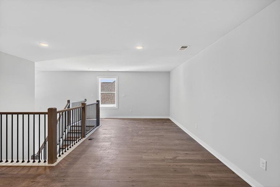 Spacious, unfurnished interior of a new home in The Manor at Gainesville Township, Gainesville (Image 25).