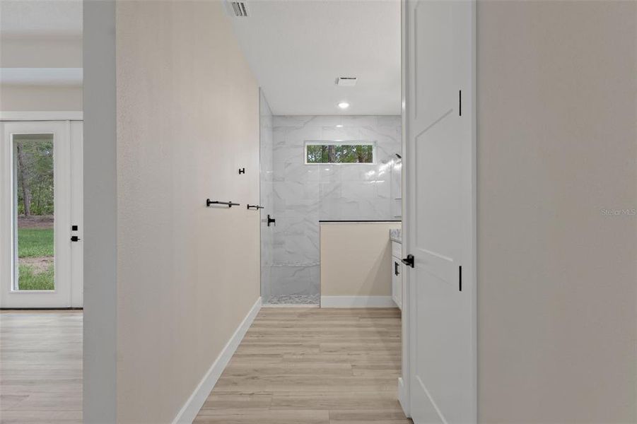 Spacious, unfurnished interior of a new home in , Beverly Hills (Image 22). Spacious, unfurnished interior of a new home in , Beverly Hills (Image 22).