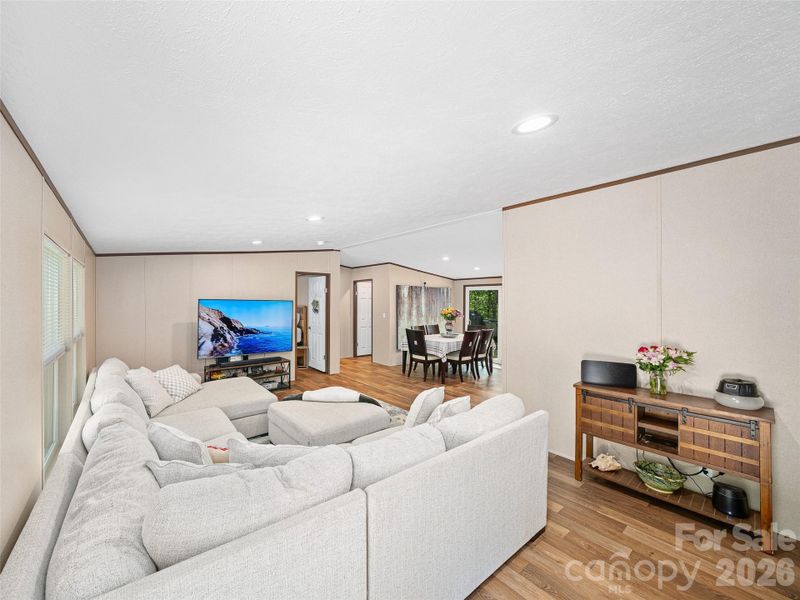 Furnished interior view inside a new home in , Marion (Image 4).