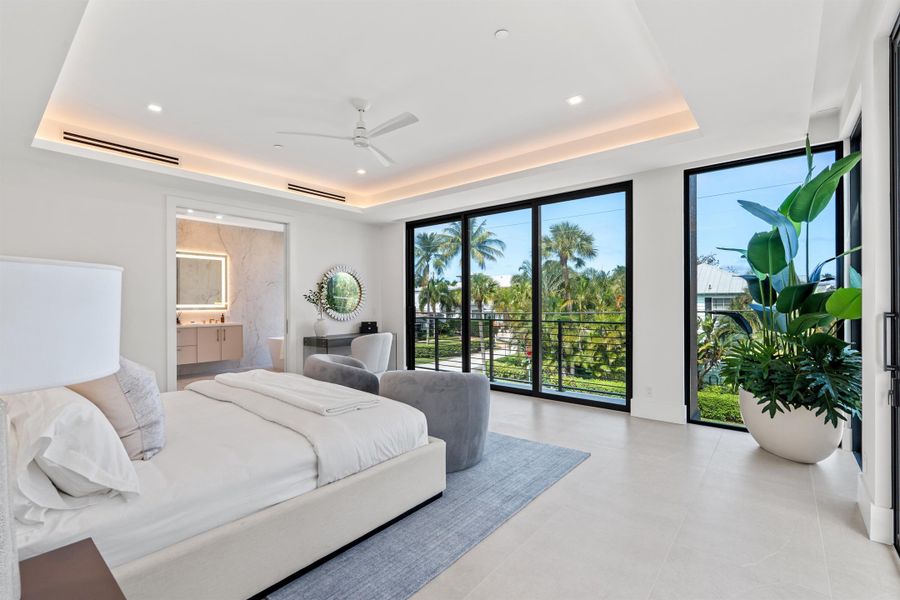 PRIMARY_BEDROOM_2_ANGLE_DT