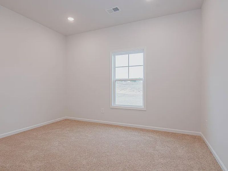 Spacious, unfurnished interior of a new home in Portrait Hills, Aiken (Image 6).