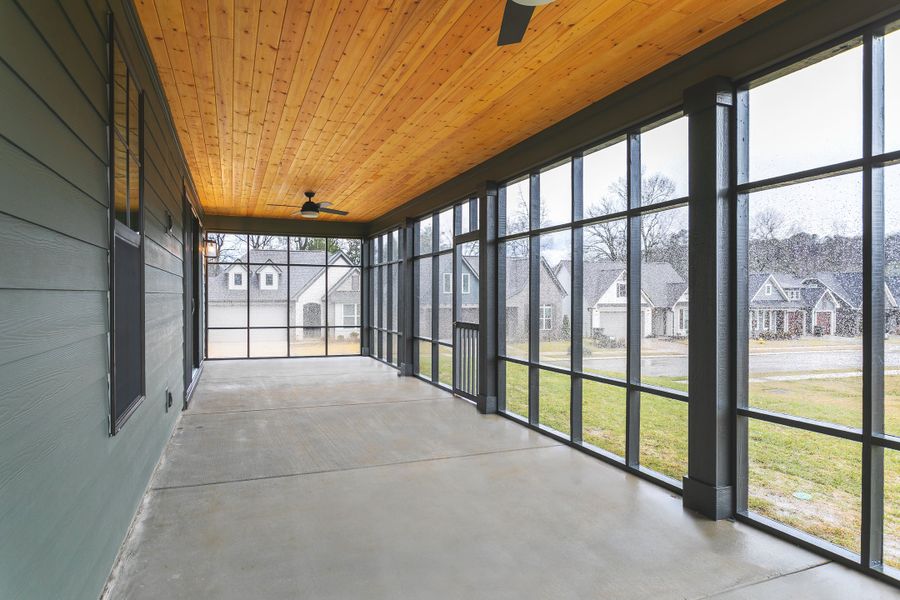 Representative exterior details of a home built from the The Oxford by Greentech Homes LLC in The Thicket at Sedman Hills, Hixson (Image 4).