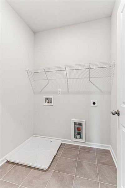 Spacious, unfurnished interior of a new home in , Flowery Branch (Image 42).