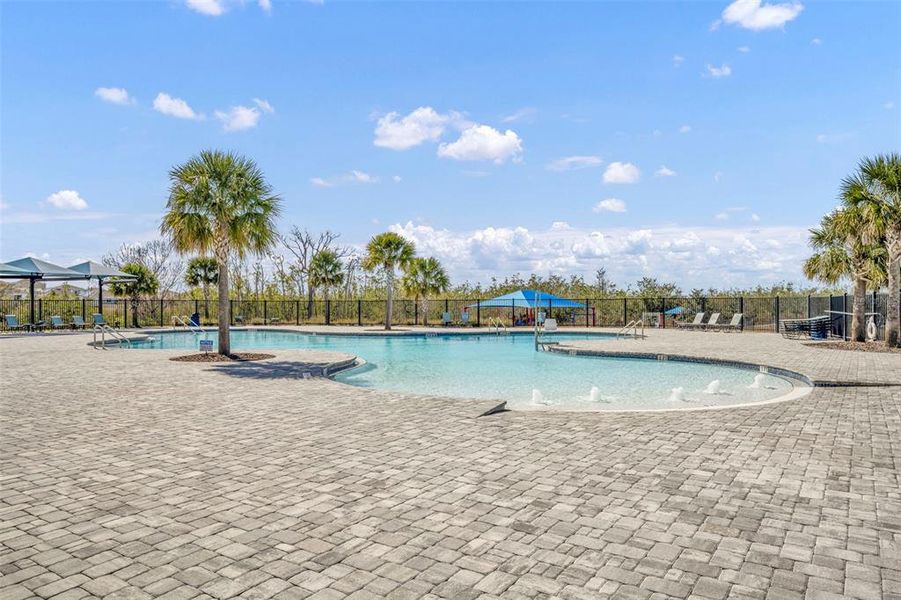 Community amenities in , Haines City (Image 34).