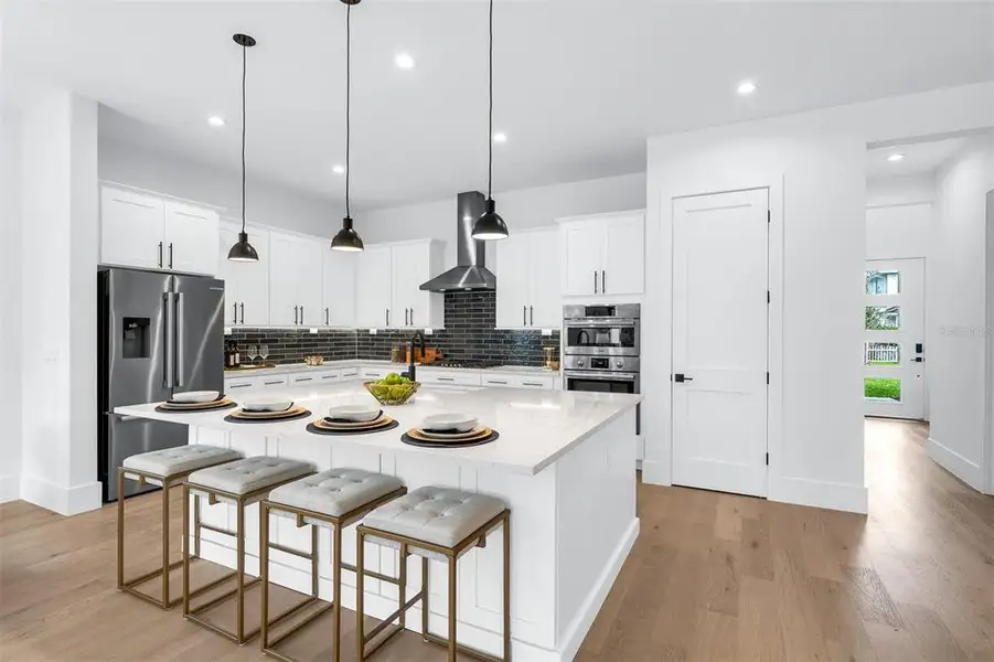 Furnished interior view inside a new home in , Orlando (Image 14).