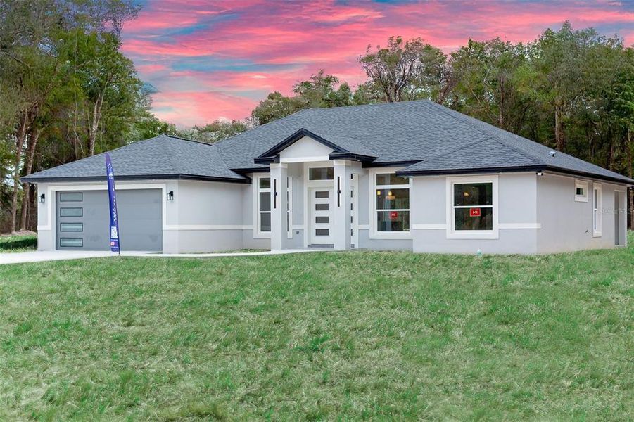 Exterior details and patio area of a home in , Ocala (Image 14).