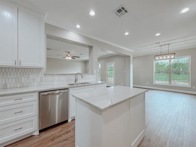 Furnished interior view inside a new home in , Corsicana (Image 8). Furnished interior view inside a new home in , Corsicana (Image 8).