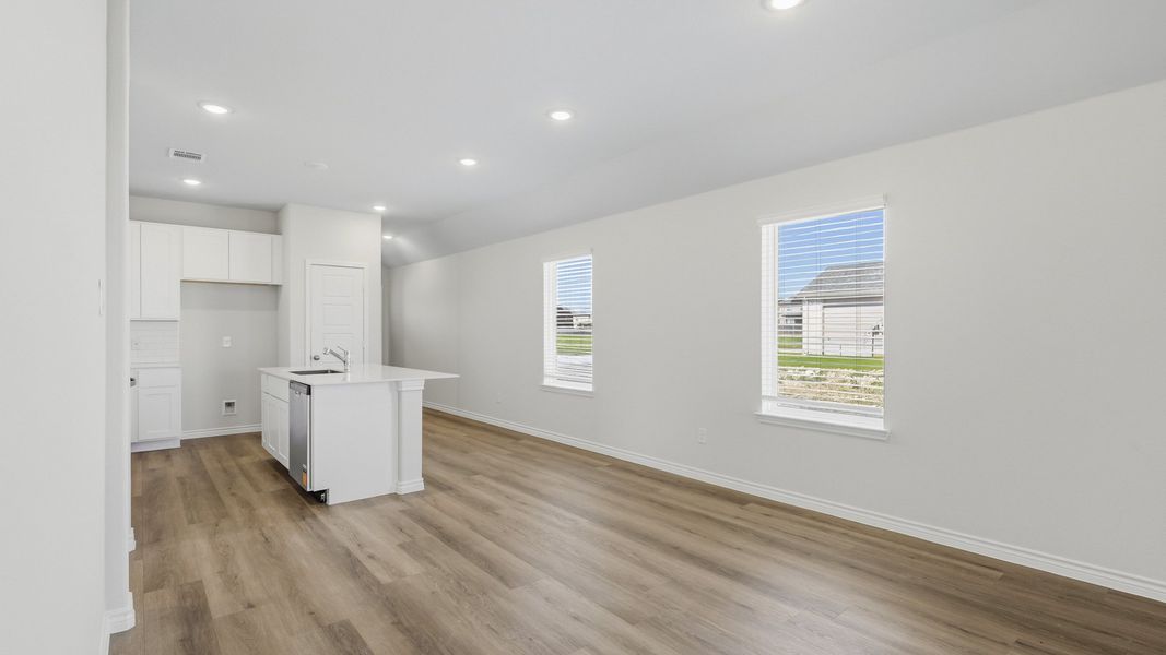 Dining to kitchen Dining to kitchen